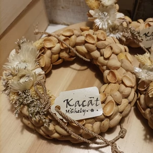 Natúr, természetes pisztácia koszorú